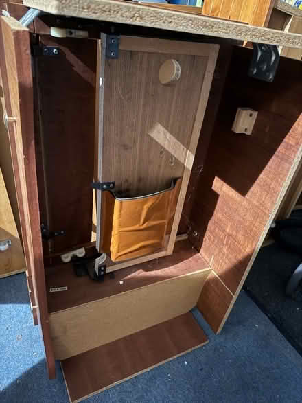 Photo of free Singer sewing machine cabinet see description (GU11) #2