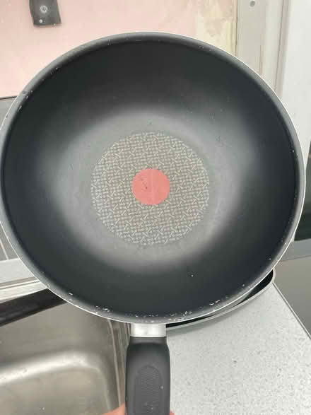 Photo of free Frying Pan, Griddle & Wok (BA2) #4