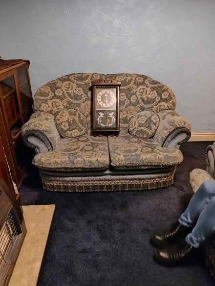 Photo of free 3 piece suite (New Ferry CH62) #2