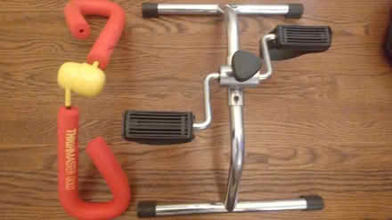 Photo of free Portable mini-cycle and thighmaster (Cos Cob) #1
