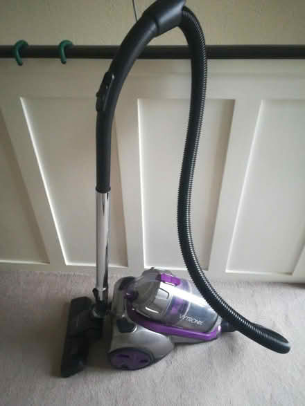Photo of free Vacuum cleaner (Sutton SM2) #1