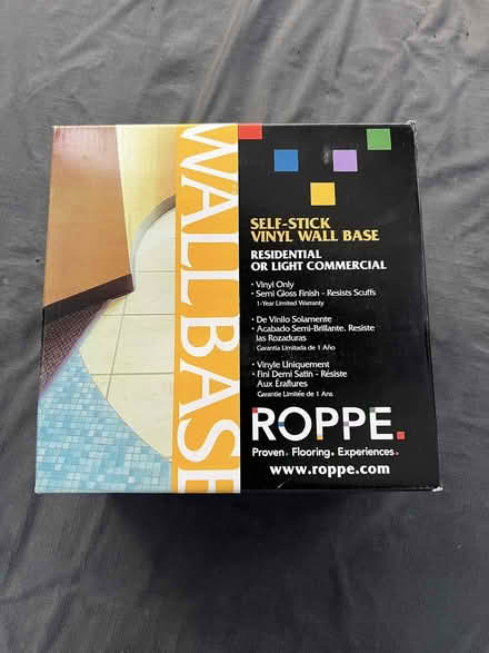 Photo of free self stick white vinyl wall base (Hawthorne) #1