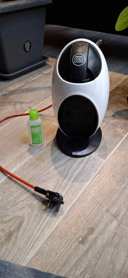 Photo of free Dolce Gusto espresso maker (SM4) #3