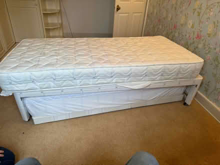 Photo of free Single bed with bed underneath (Bd22 9rn) #1