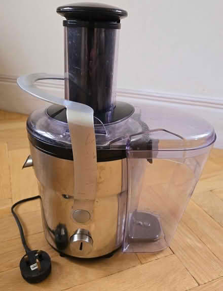 Photo of free Dualit juicer / extractor (Denton BN9) #1