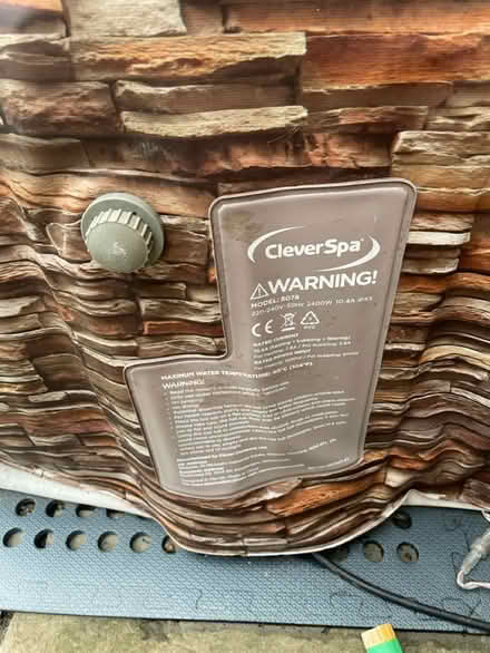 Photo of free Clever Spa inflatable hot tub (South Gosforth NE3) #1