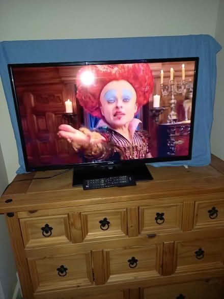 Photo of free Logik Lcd Tv 32in (Great Shefford RG17) #1