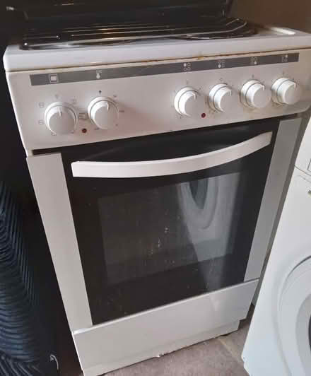 Photo of free Cooker/Oven (Attwood Green B5) #4
