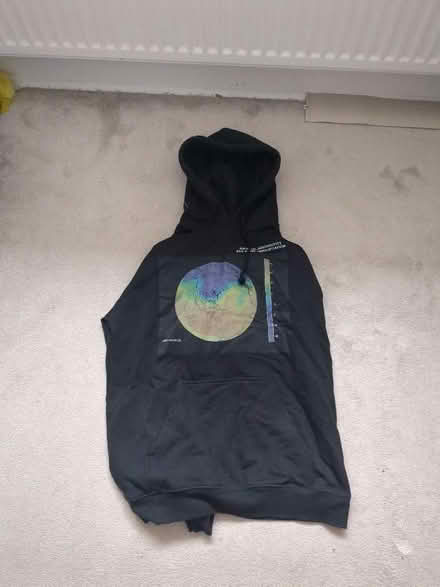 Photo of free Mens hoody (Finchley N2) #1