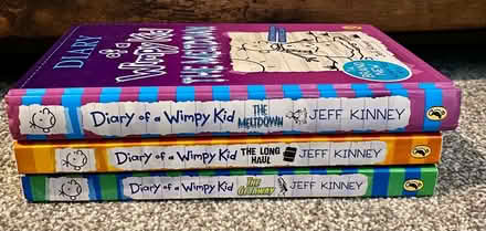 Photo of free Diary Of A Wimpy Kid books (RH5) #1