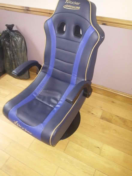 Photo of free Gaming chair (HR2 Redhill) #1