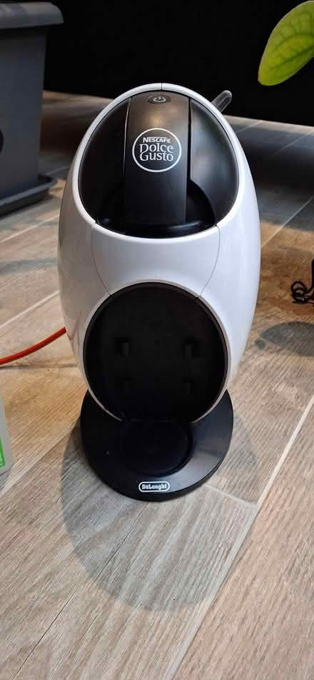 Photo of free Dolce Gusto espresso maker (SM4) #2