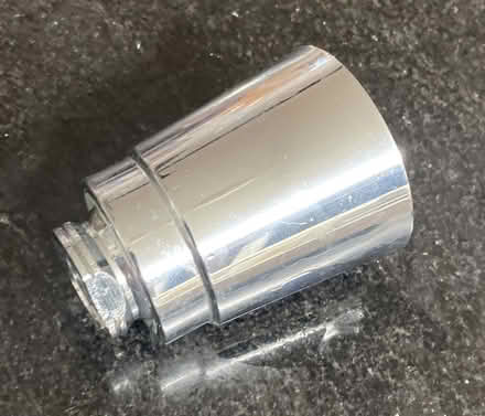 Photo of free Moen showerhead, used (Fremont-Sundale/28 Palms) #4