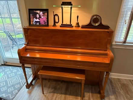 Photo of free Upright piano (Vienna/Great Falls) #1