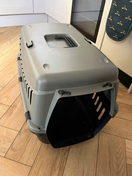 Photo of free Pet Carrier WITH Door (Ecclesfield S35) #2