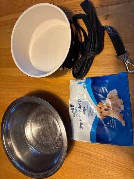 Photo of free Dog bowls and lead (Cam GL11) #1