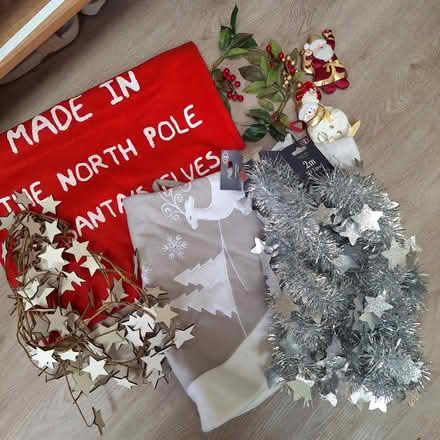Photo of free Christmas Decorations (New Southgate N11) #1