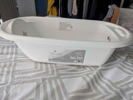 Photo of free Baby Bath (Denton M34) #1