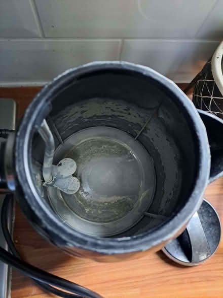 Photo of free Kettle no filter (Strawberry Hill TW2) #2