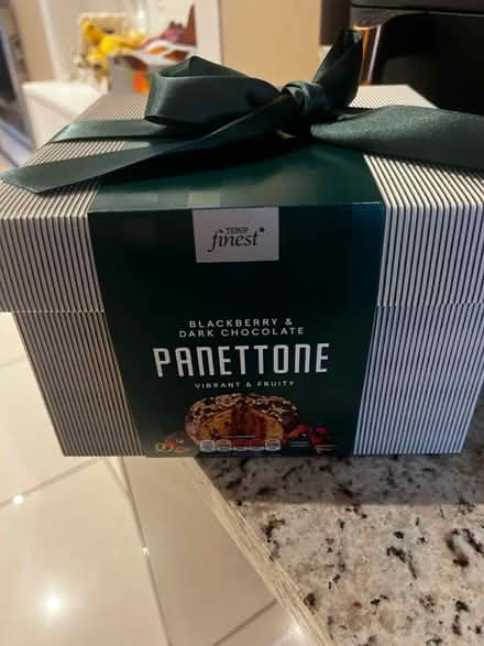 Photo of free Panettone (SW3) #1
