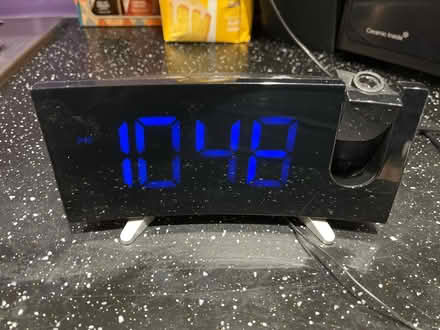 Photo of free Projector clock (Pirbright) #1