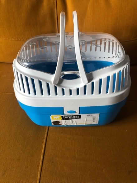 Photo of free Small blue and white pet carrier (Becontree RM8) #4