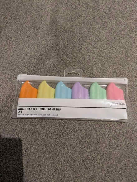 Photo of free Mini highlighters (M15 4YS) #1
