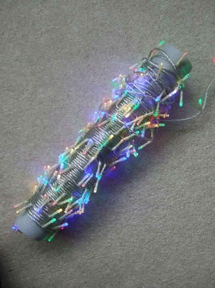 Photo of free Christmas lights (Jennyfield HG3) #1