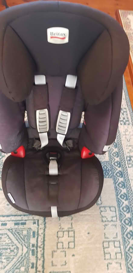 Photo of free Britax car seat (DY12 bewdley) #1