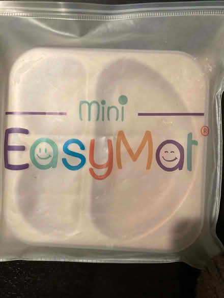 Photo of free EasiMat mini divided suction weaning plate (South Norwood SE25) #1