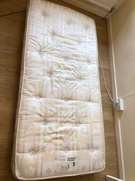 Photo of free Single mattress - Pocket Sprung (Littlemore Oxford OX4) #1