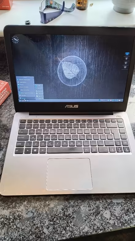 Photo of free 32GB Asus Laptop - project? (Bristol BS6) #1