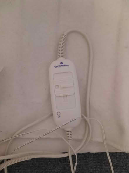 Photo of free Electric blanket (CR4 Mitcham) #2