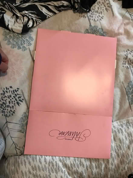 Photo of free Cake box (KT3 new malden) #2