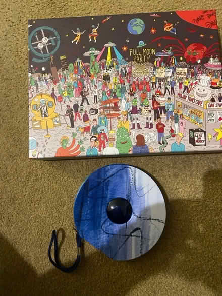 Photo of free Jigsaw and watercolors (Isleworth, TW7) #1
