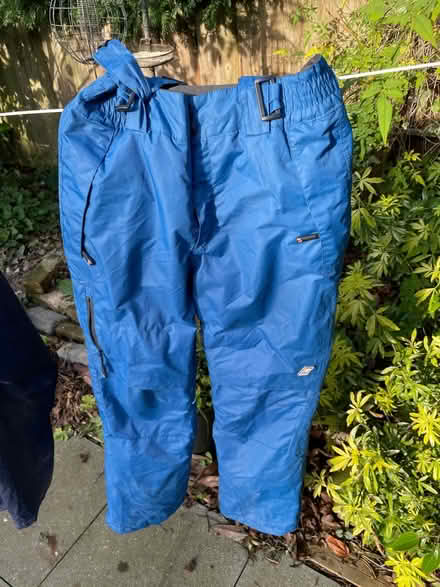 Photo of free Ski trousers (Leigh on sea SS9) #1