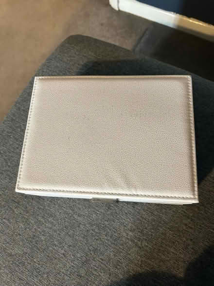 Photo of free Jewellery box (Ware SG12) #4