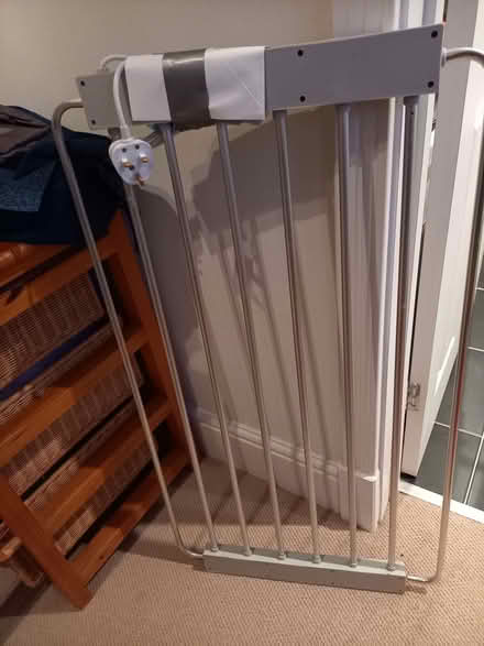 Photo of free Heated drier rack (Raynes Park SW20) #1