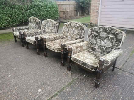 Photo of free 4 x chairs (Ha53un Pinner) #2
