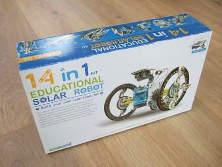Photo of free Solar Robot toy (Jennyfield HG3) #2