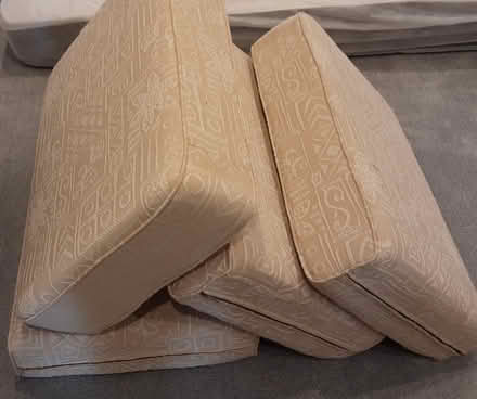 Photo of free 4 Cream Sofa Cushions (CV35 Nr Kenilworth) #2
