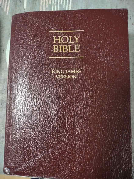 Photo of free Bible (Hay on Wye HR3) #1