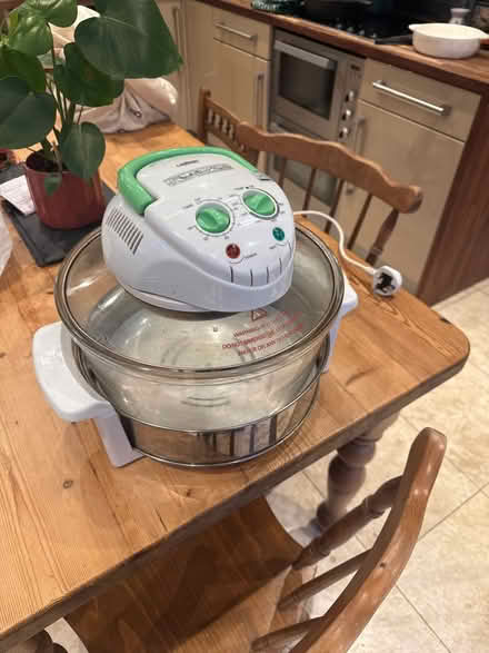 Photo of free Crofton Hallogen Oven (Wakefield, St. John’s WF1) #1
