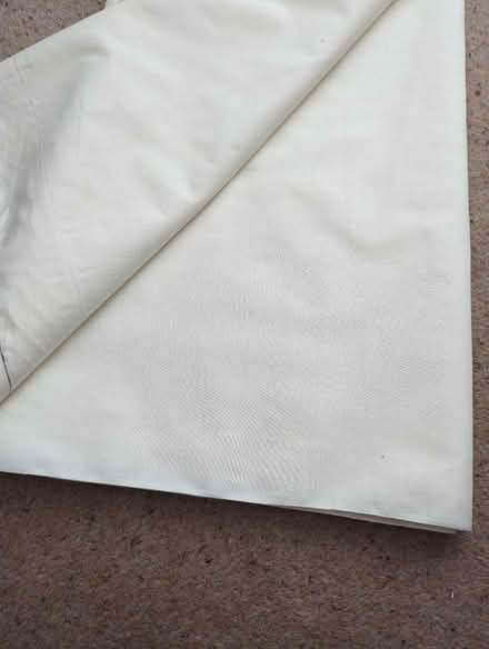 Photo of free Ivory curtain lining fabric (Malvern Link WR14) #1
