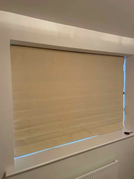 Photo of free 5 Roman blinds sizes vary (GU5 Gomshall) #2