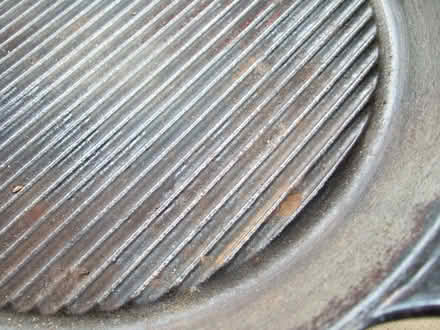 Photo of free Cast iron frying pan (Jennyfield HG3) #1