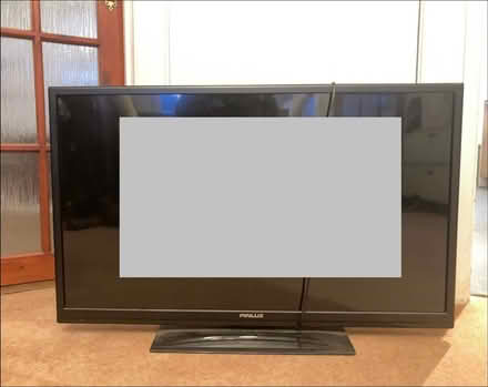 Photo of free TV Screen (Yateley GU46) #1