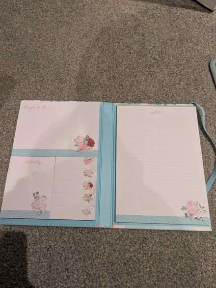 Photo of free Sticky notes (M15 4YS) #2