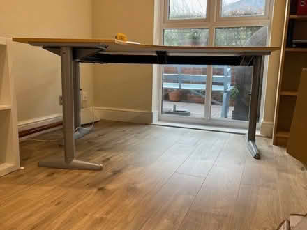 Photo of free Desk (Chiswick W4) #3