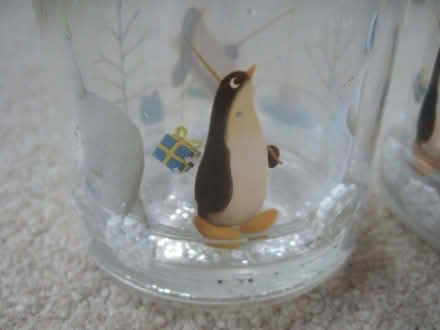 Photo of free Christmas drinks beakers (Jennyfield HG3) #1